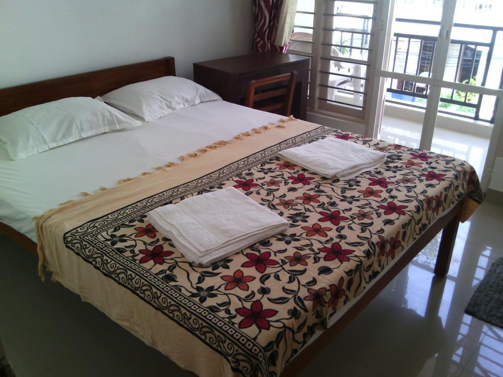 Nathans Holiday Home Kochi Room photo
