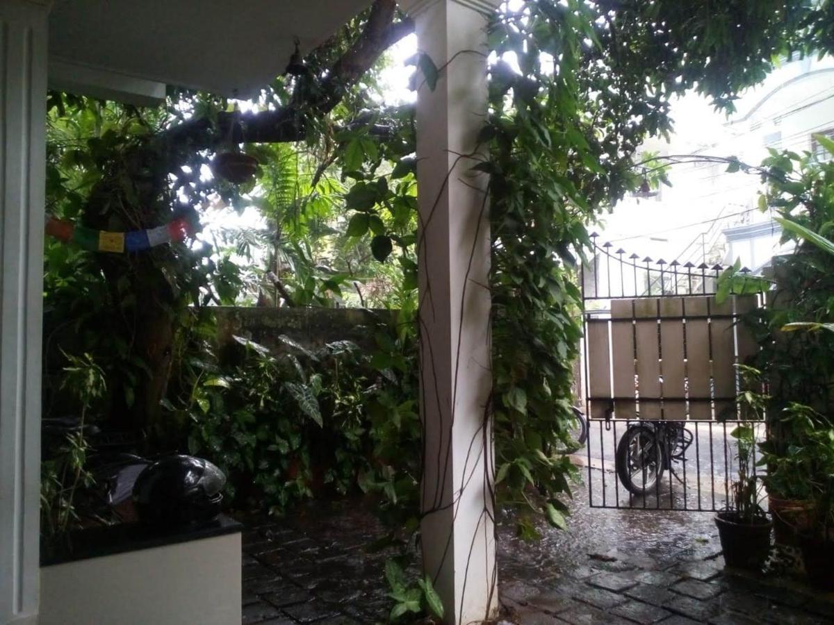 Nathans Holiday Home Kochi Exterior photo